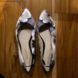 Nine West Flats Size 5